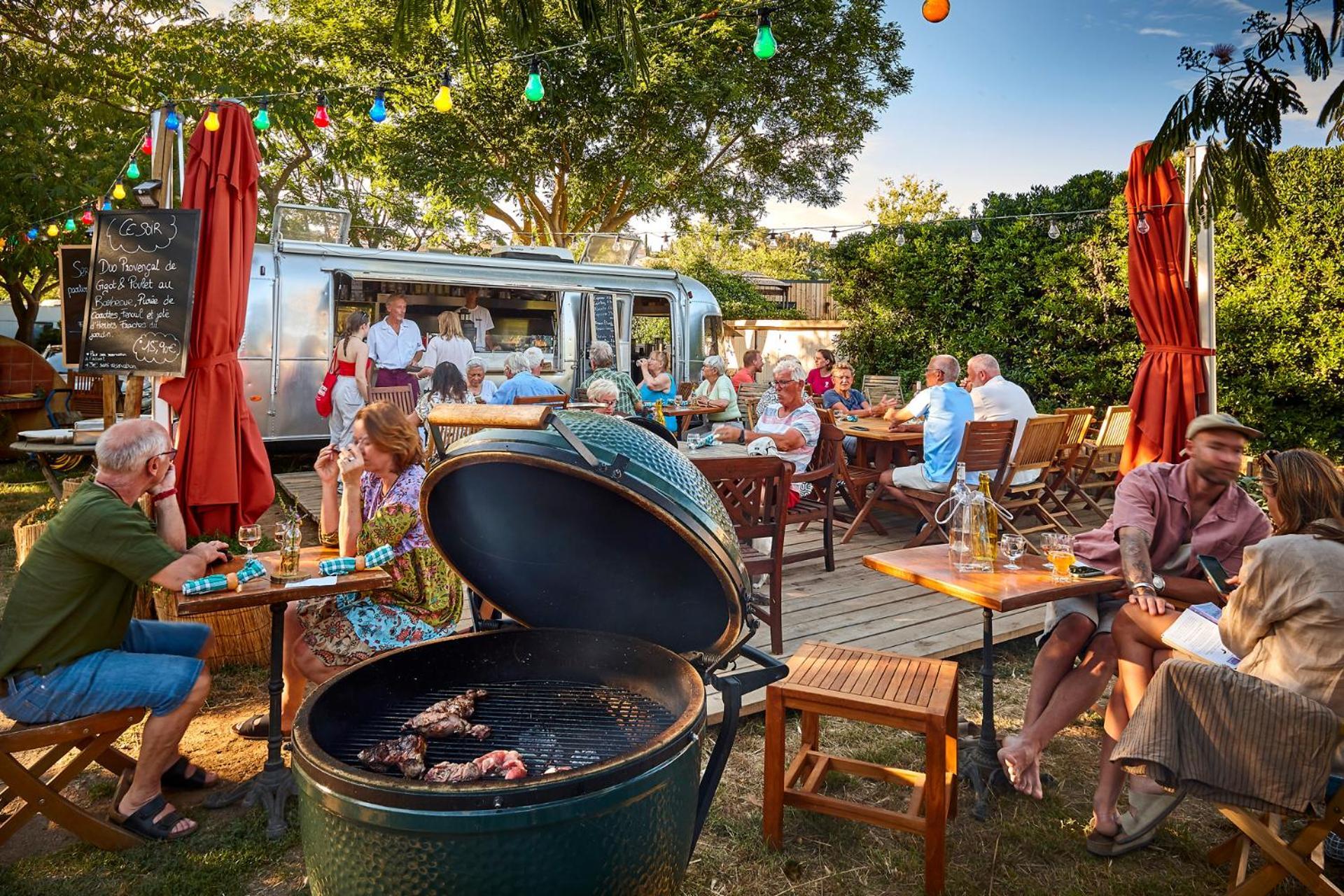 Au Paradis Des Campeurs Les Issambres Bagian luar foto